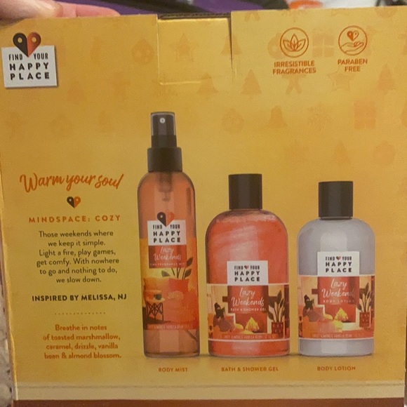 Bath and Body essentials Set - Picture 2 of 2